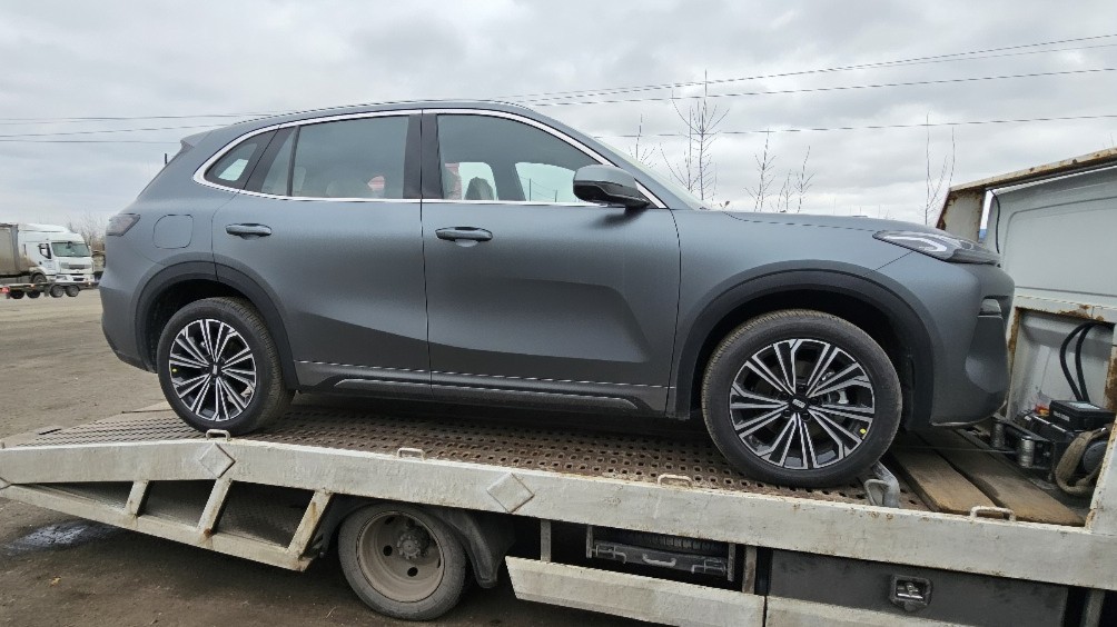 Geely Galaxy Starship 7 — реальная поставка